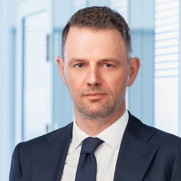 Dennis Birresborn, CEO du groupe b&m, spécialiste des éléments de fixation et des vis industrielles à Ober-Ramstadt